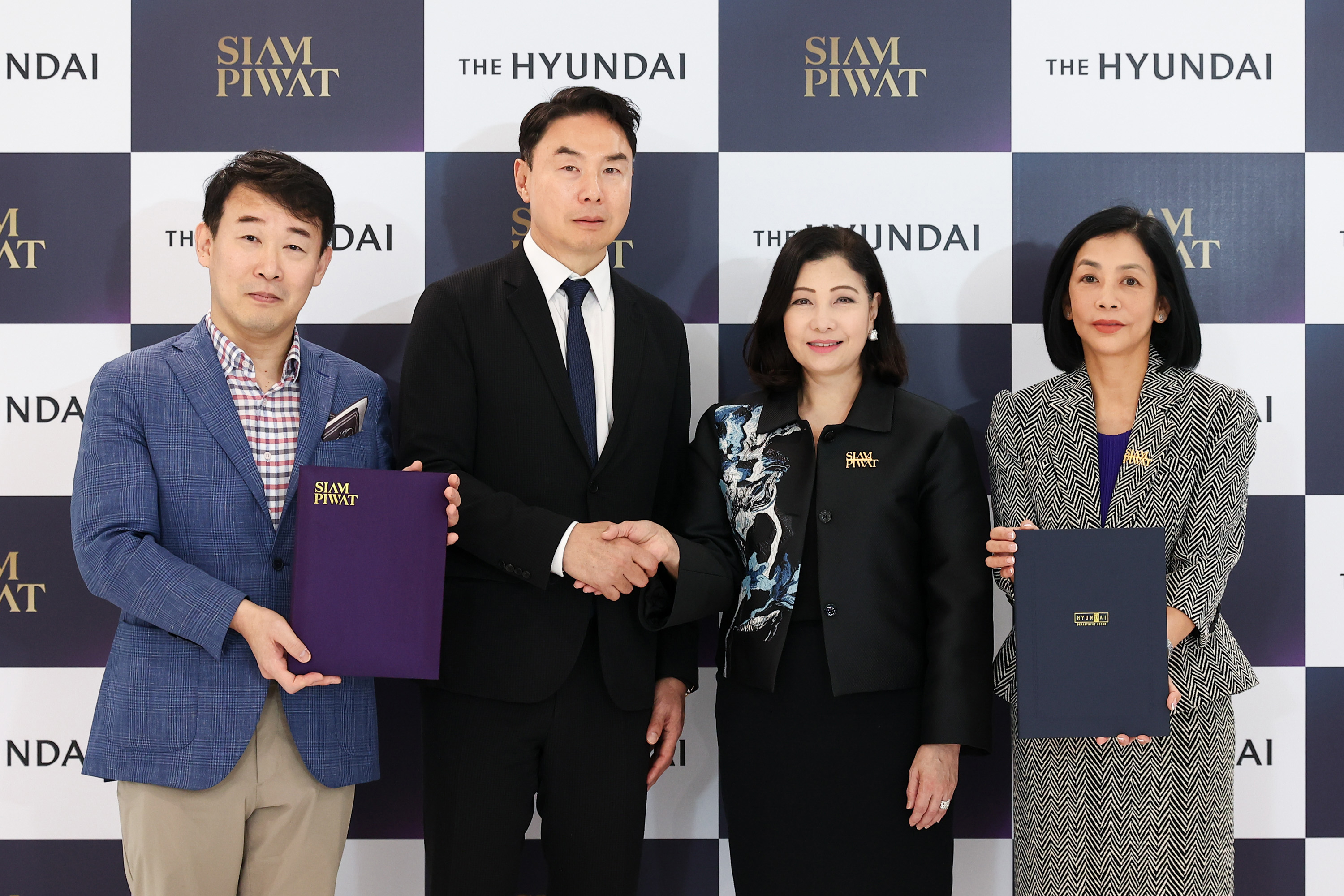 Siam Piwat Partners with Hyundai Department Store to Forge Global Retail Collaboration Phenomenon, Reaffirming Crowning Achievement in the Limitless Expansion of Global Ecosystem