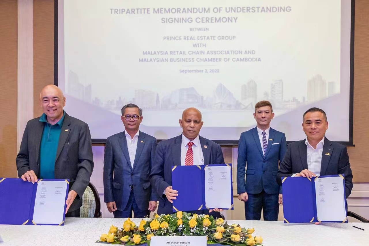 Prince Real Estate Group, Malaysia Retail Chain Association and Malaysian Business Chamber of Cambodia signed the Tripartite Memorandum of Understanding on 6 September.