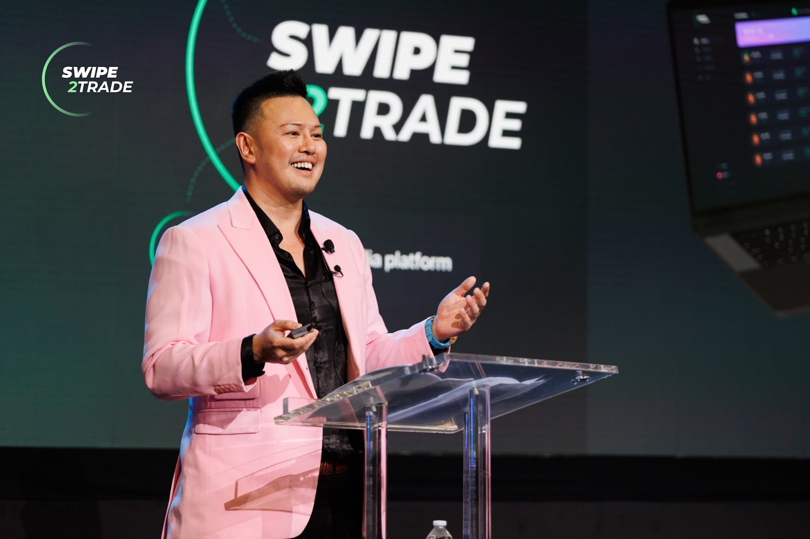 Herbert ‘The Bitcoin Man’ Sim, CEO of Swipe2Trade, was in Austin, Texas to showcase the platform and present it to the media.