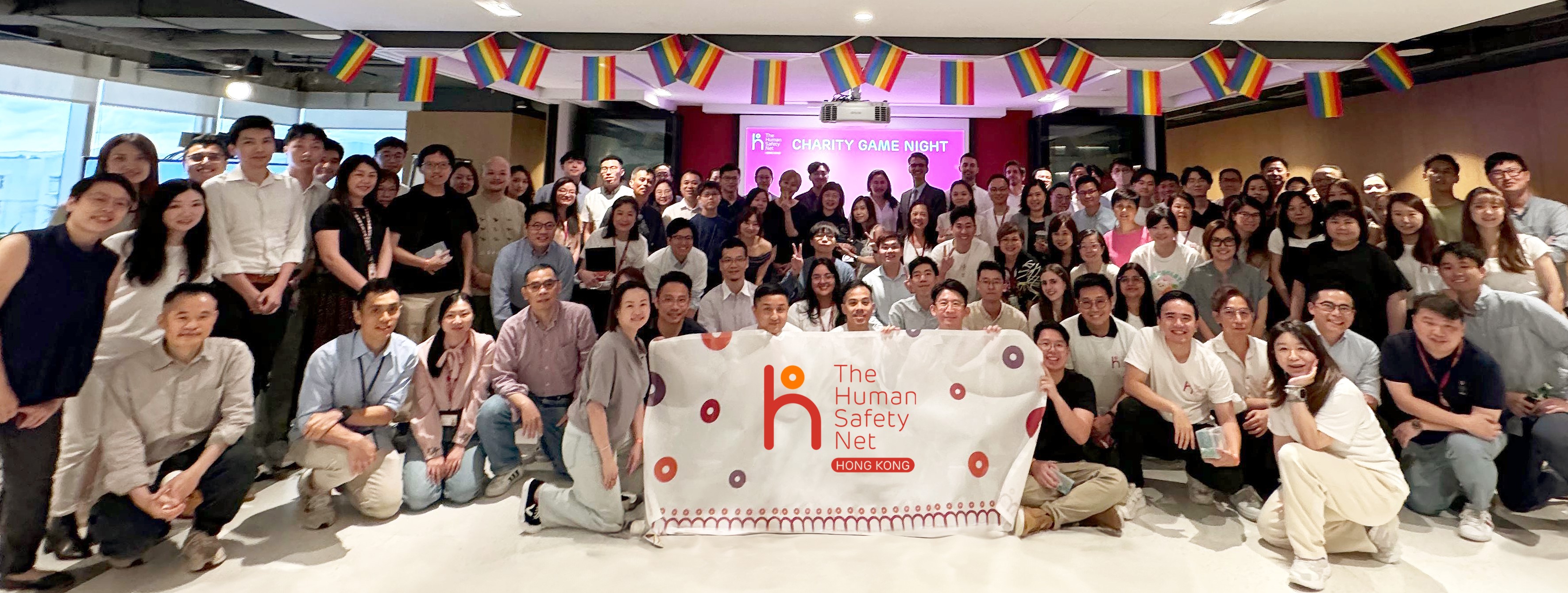 Generali Hong Kong raised funds to support over 500 families in need.