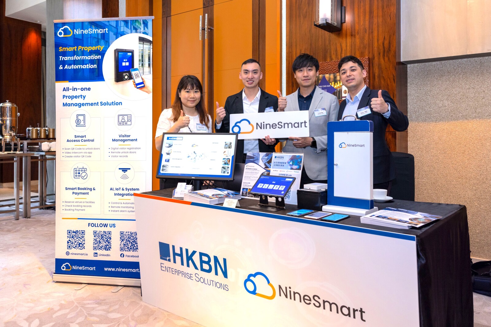 (Middle Left) Sing Wong, Business Director and (Middle Right) Lucas Mo, Co-founder of NineSmart at the HKBN Enterprise Solutions Event